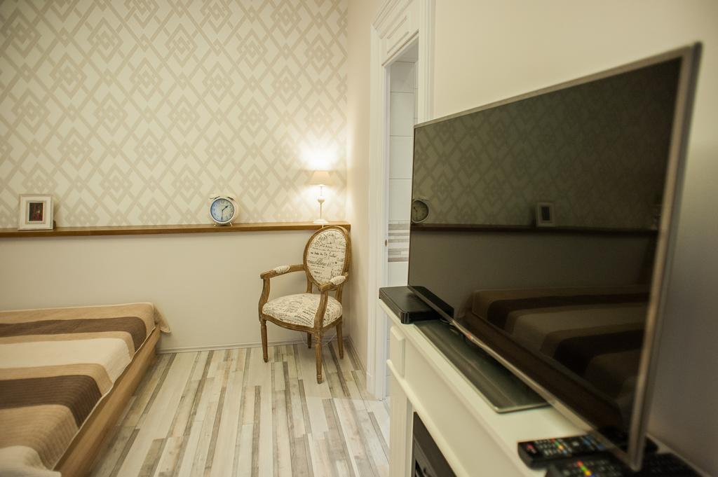 All In Apartman Ii. بودابست الغرفة الصورة
