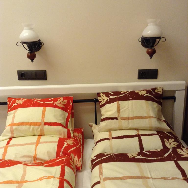 All In Apartman Ii. بودابست الغرفة الصورة